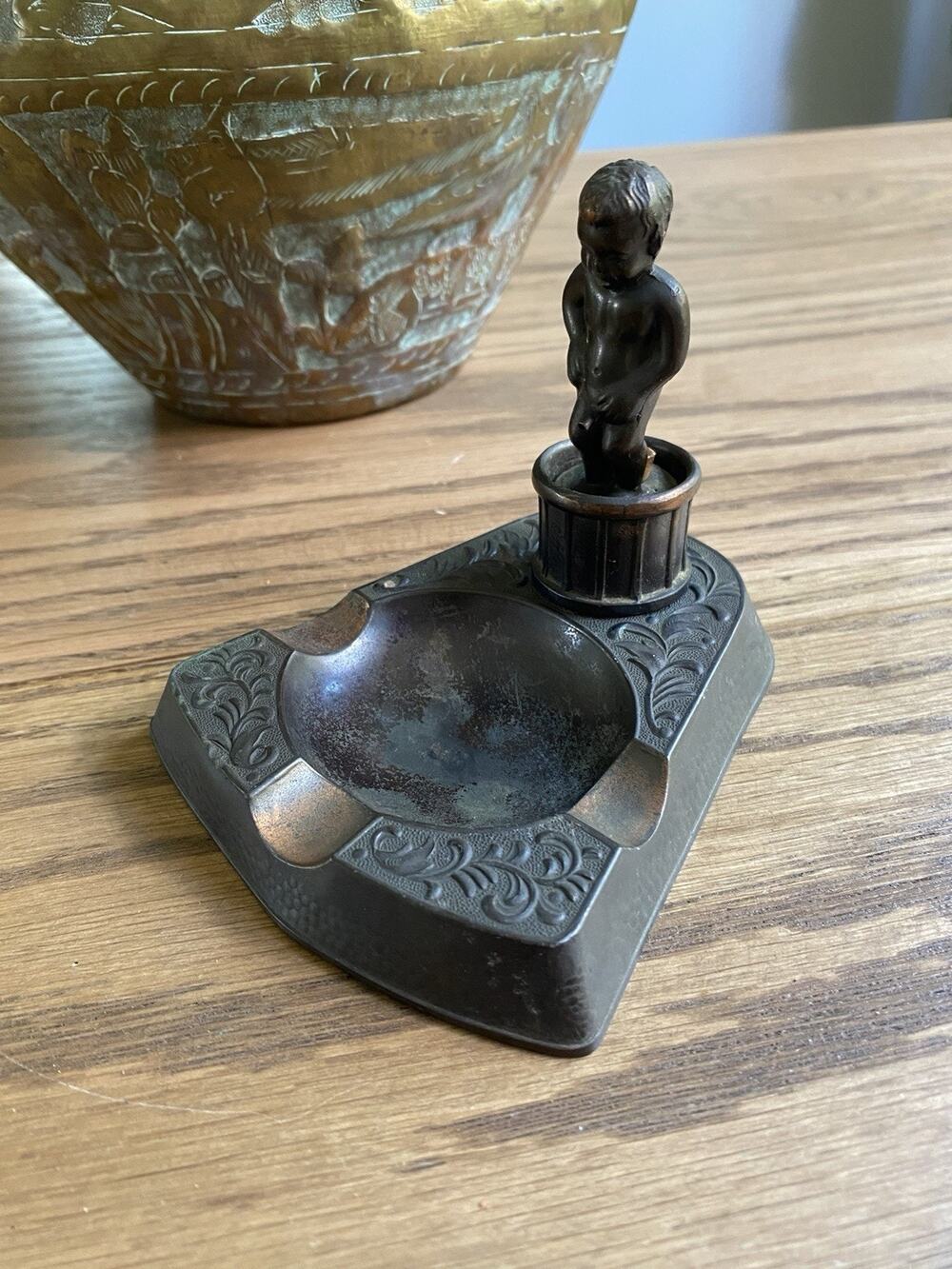 Vintage Manneken Pis Metal Ashtray Brussels Bruxelles Souvenir